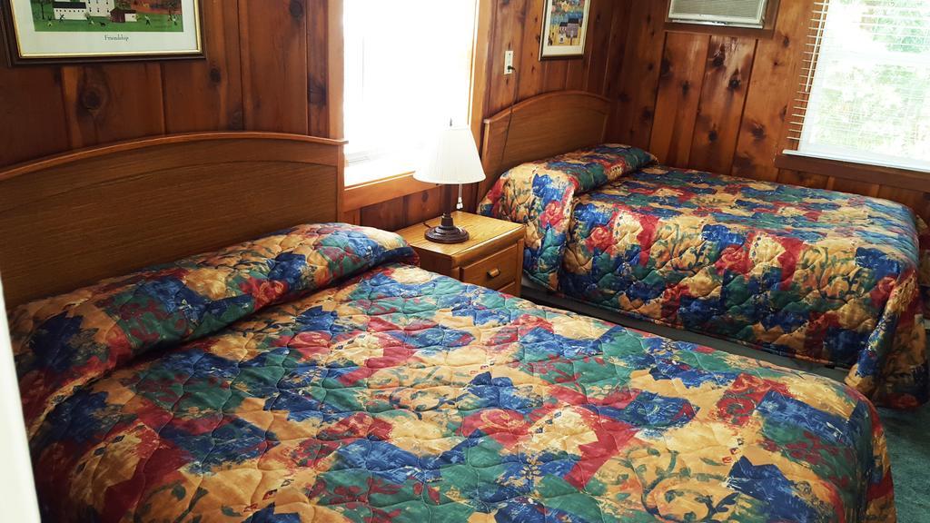 Yosemite Riverside Inn Groveland Room photo
