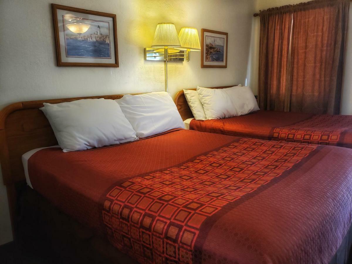 Yosemite Riverside Inn Groveland Exterior photo